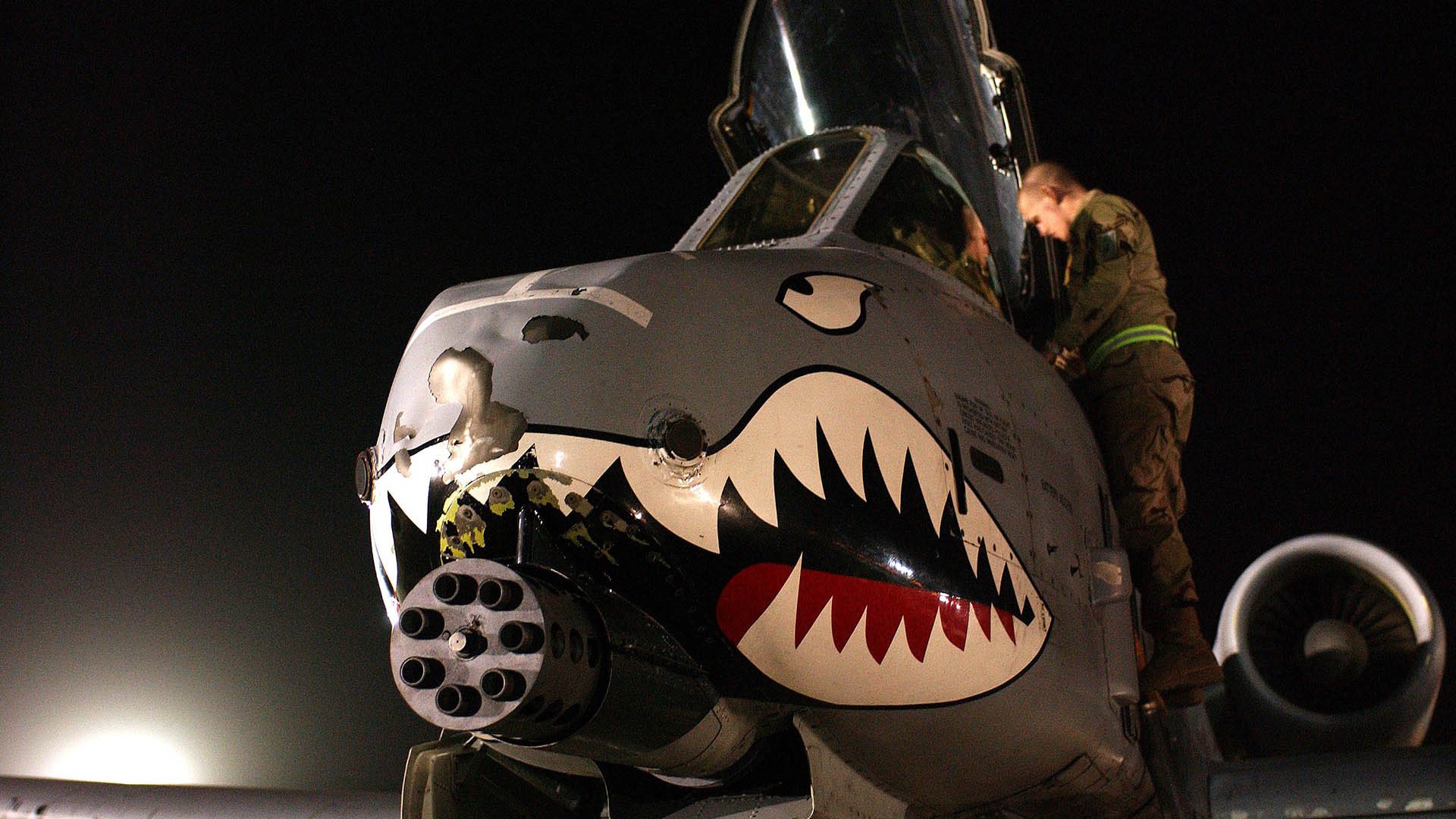 明日方舟“策略大师”线下决赛即将举行，明日方舟策略性