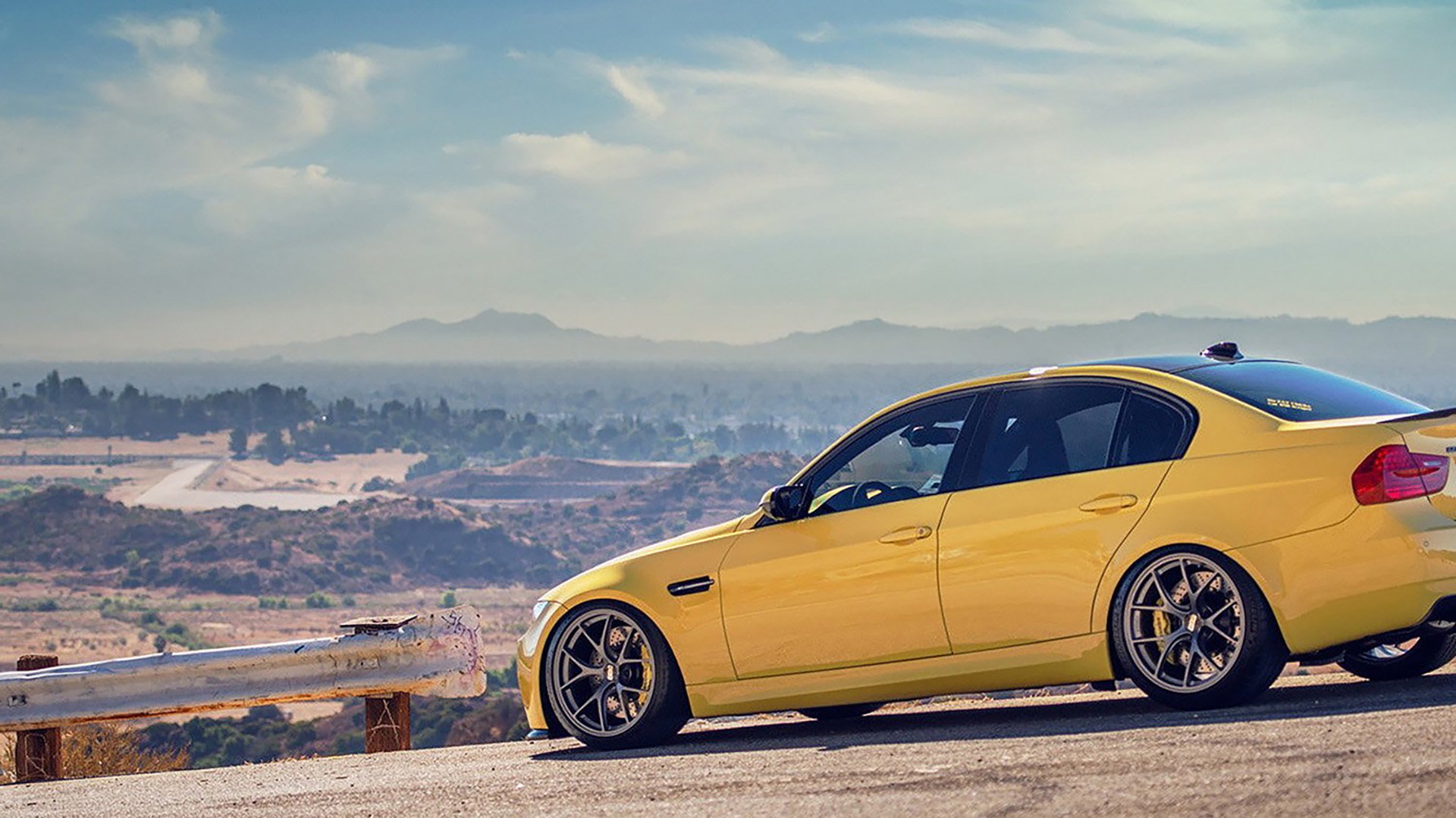 爱游戏官方网站-中国队在巴黎奥运会比赛中展现出高效的传球配合，奥运中国对巴西