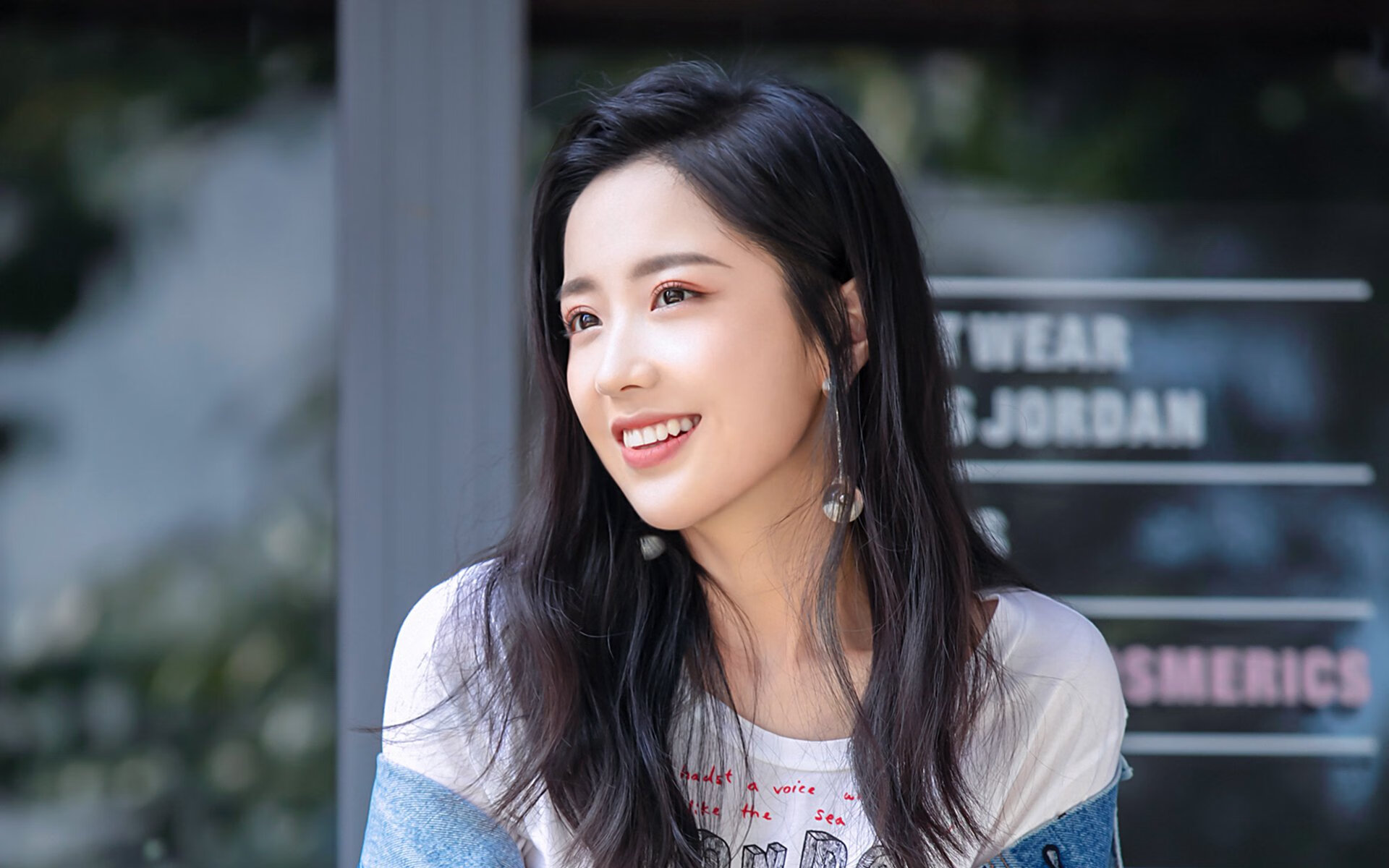 爱游戏体育（AYX）官方APP下载-荷兰国家队踢进欧洲杯四强，射手梅开二度，荷兰足球欧洲杯名单