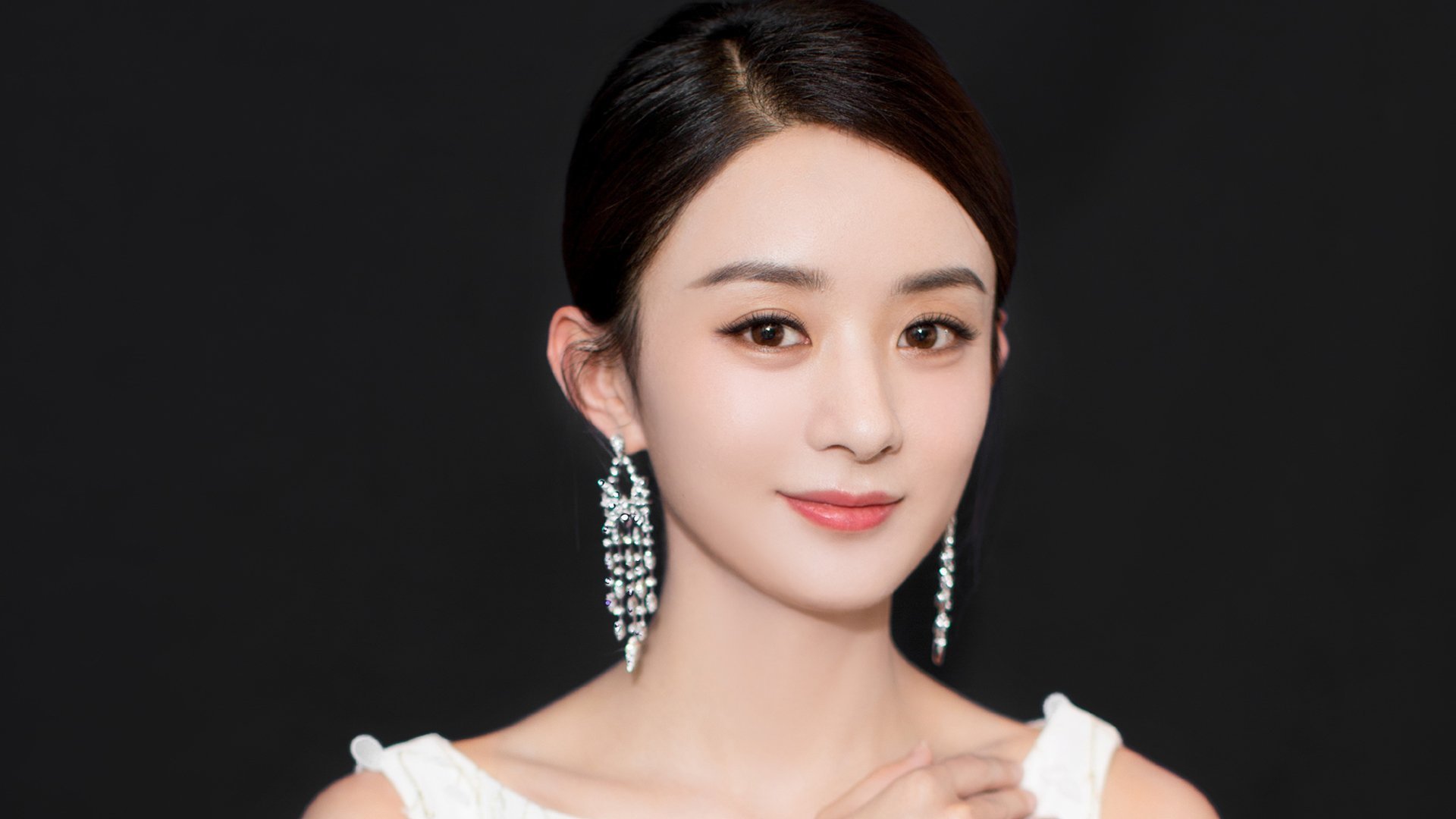 西甲球队基于实时数据的临场战术微调系统实践